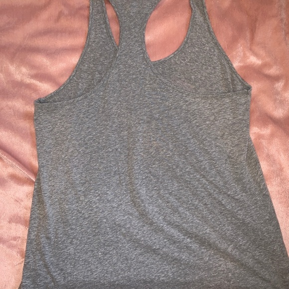 Workout Tank Top - Picture 4 of 4